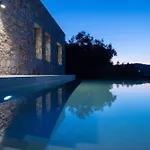 Villa Stone *