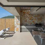 Villa Stone Skiathos Town