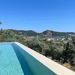 Villa Stone