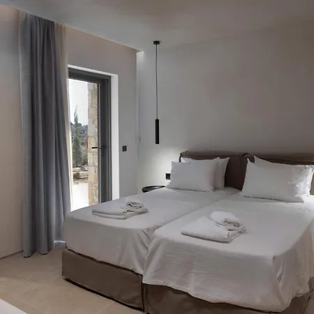 Villa Stone *