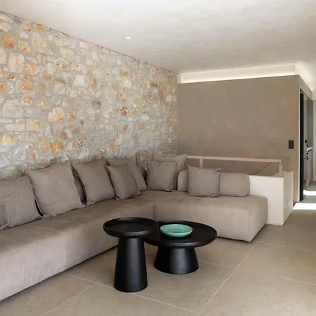 Stone * 斯基亚索斯镇